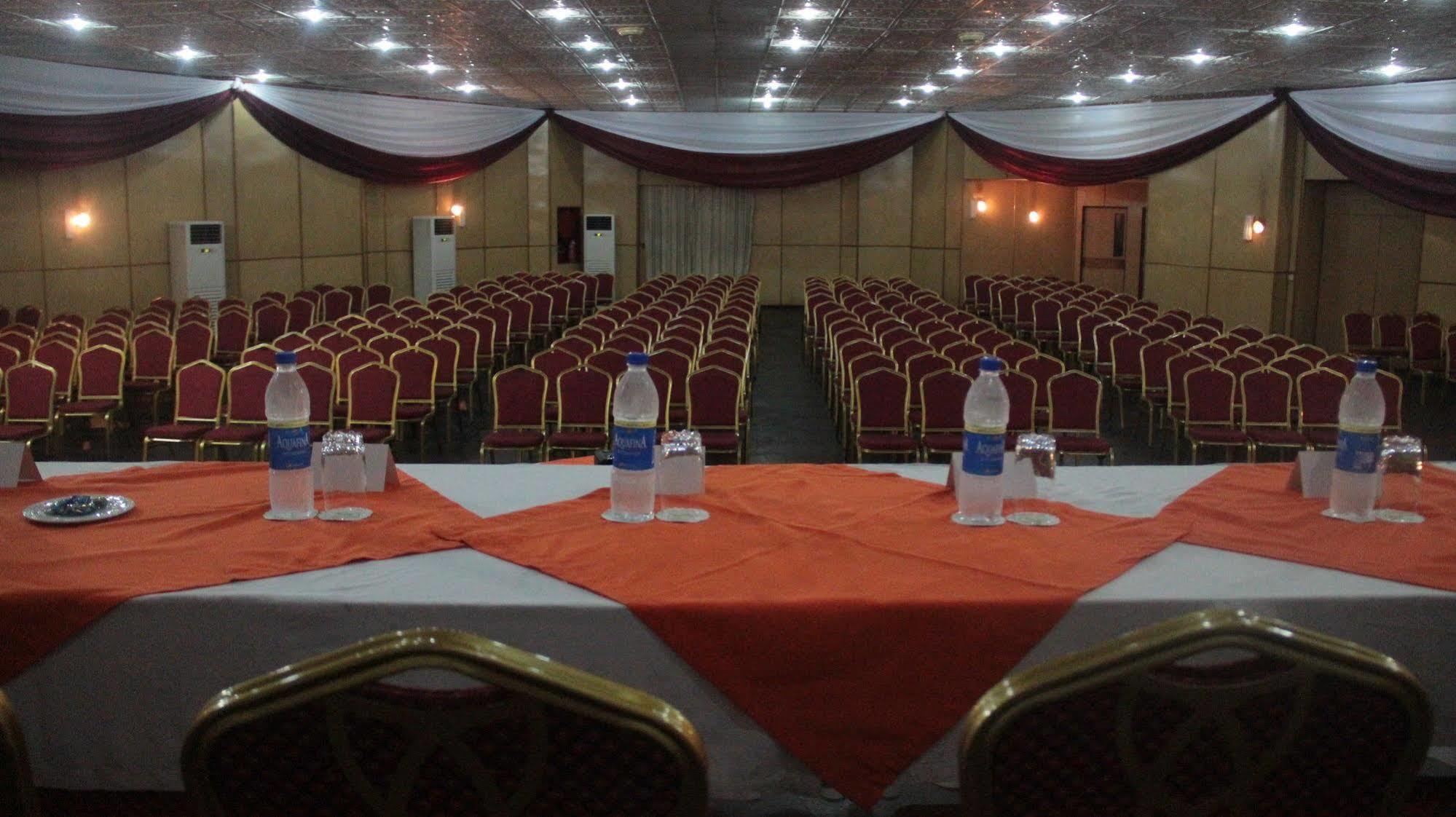 Nike Lake Resort Enugu Exteriör bild